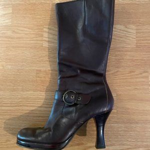 Steve Madden leather boots